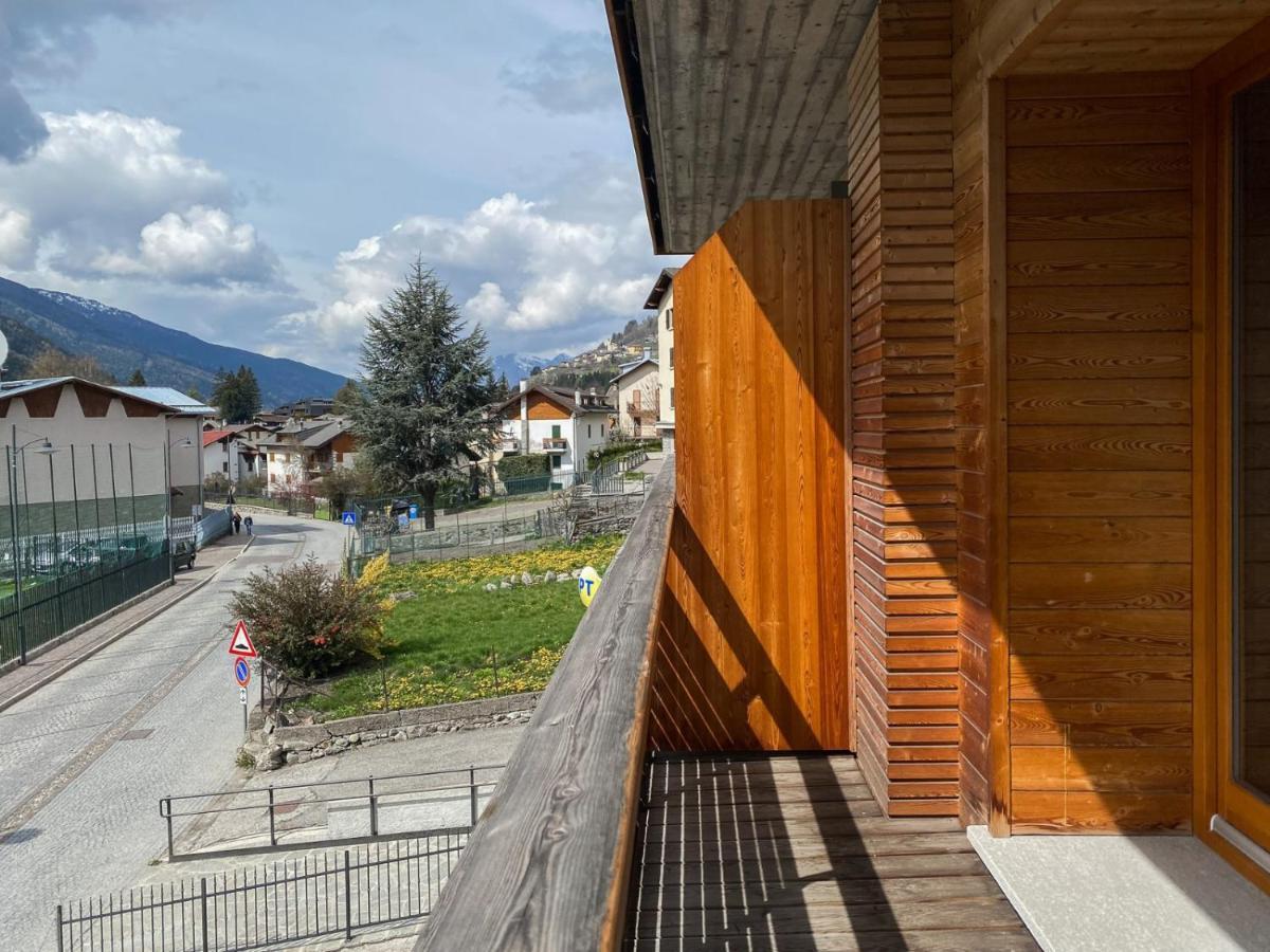 Great Escapes * Ponte Di Legno